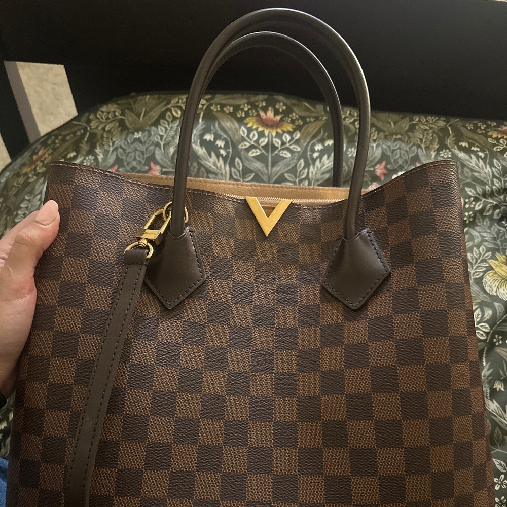Kensington Handbag Damier. SOLD